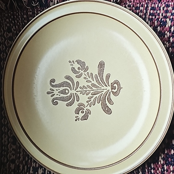 Pfaltzgraff Village Dinner Plate - Picture 5 of 6